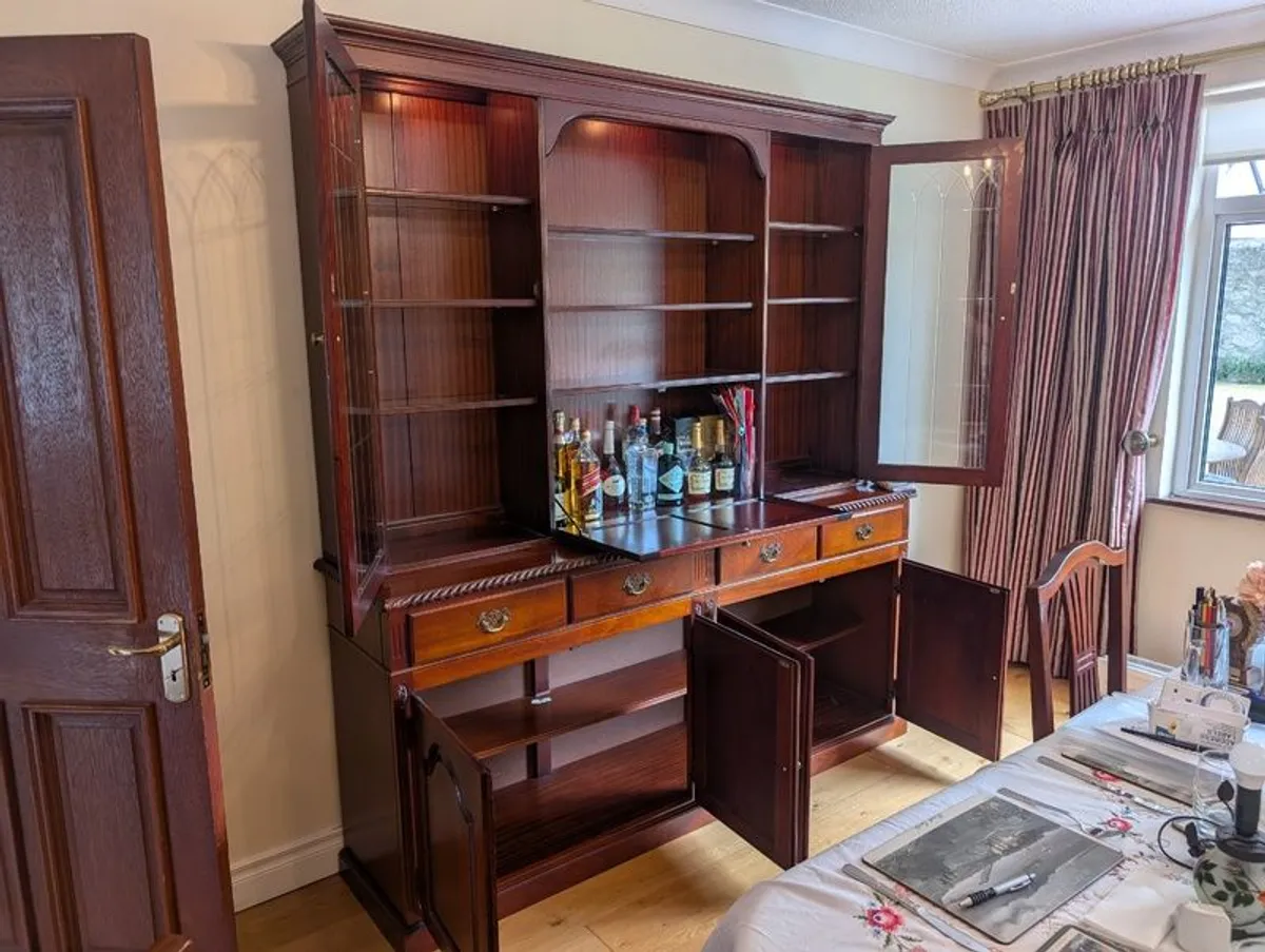 Display cabinet / dresser unit - Image 3