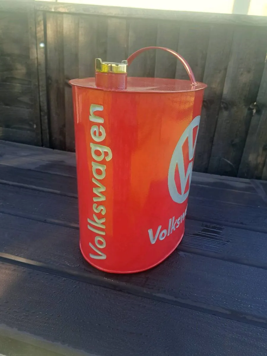 Volkswagen  oil can - Image 2