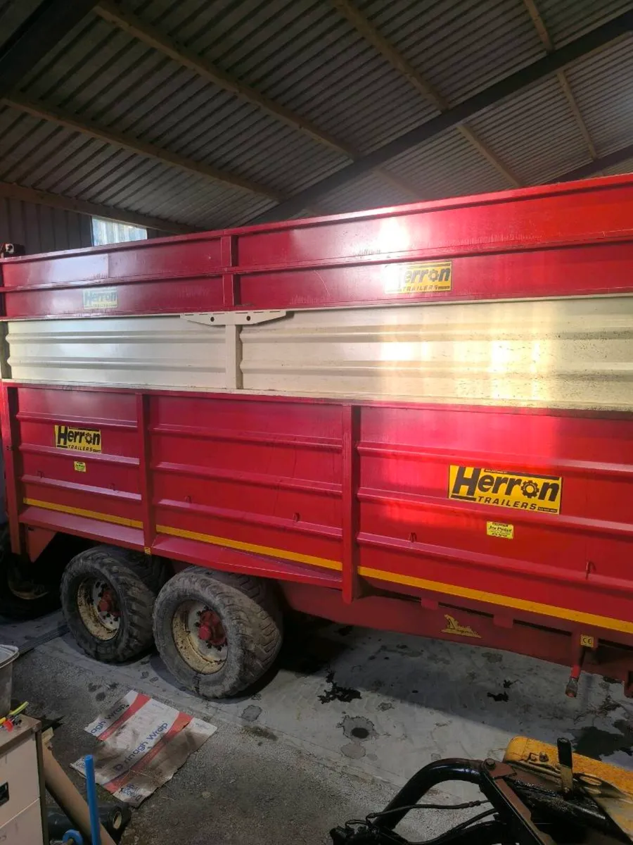 Herron 18ft silage trailer - Image 2