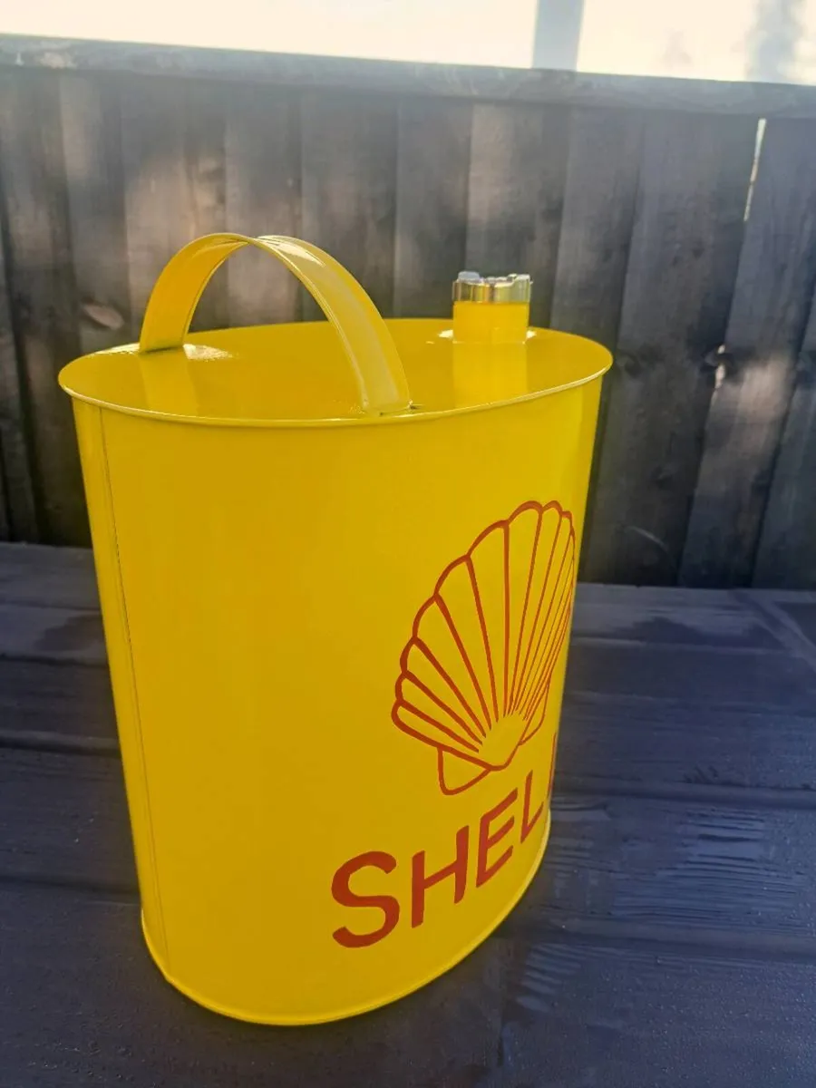 Shell oil can - Image 2