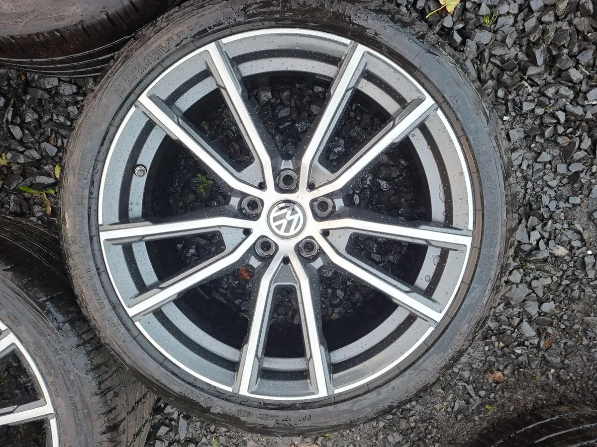 18" Vw Alloys with tyres - Image 4