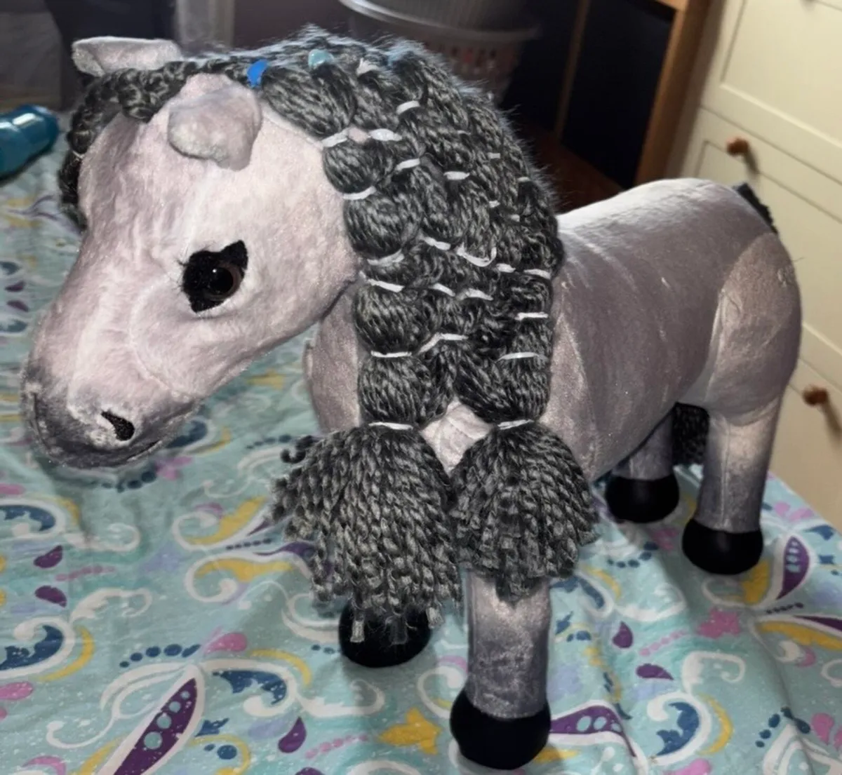 Lemieux Pony - Image 1