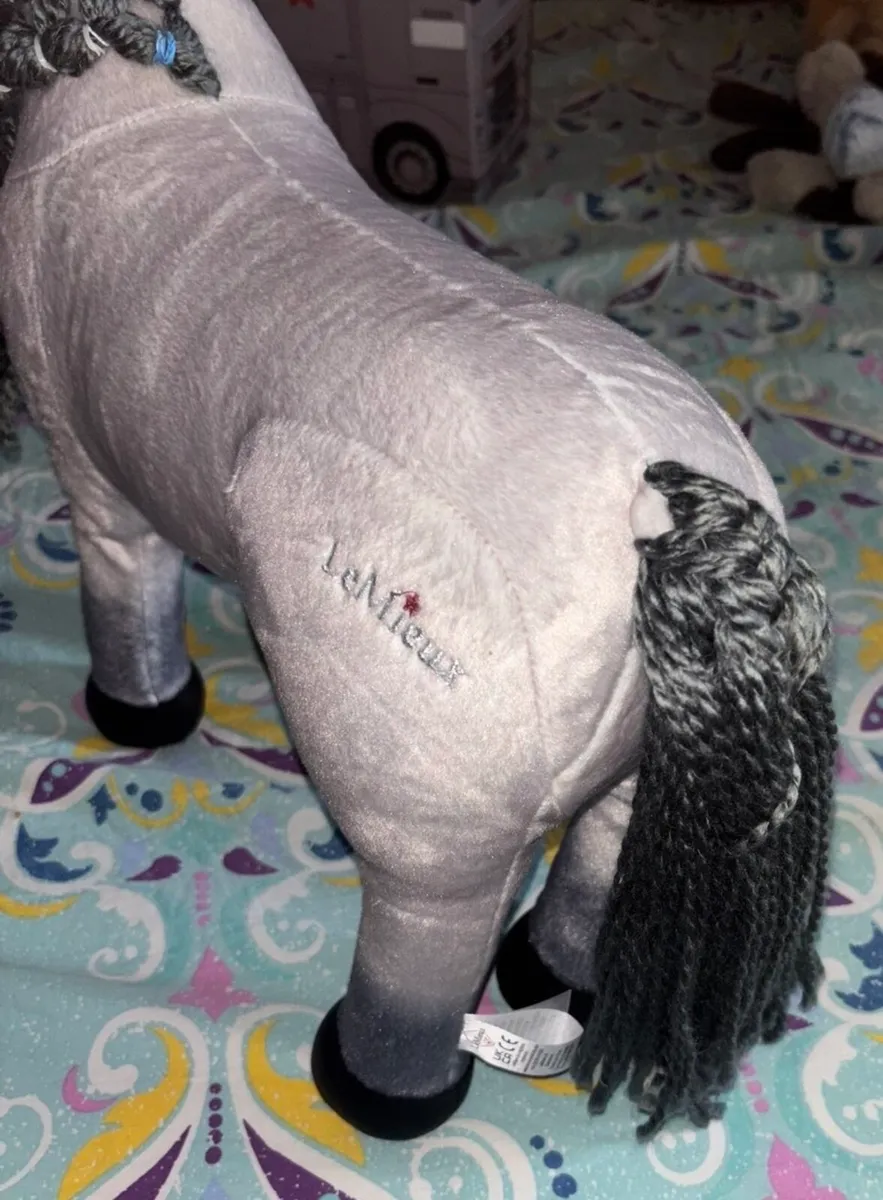 Lemieux Pony - Image 3