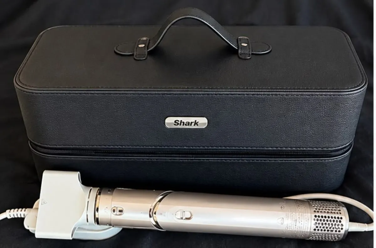 Shark FlexStyle 5-in-1 Hair Styler - Image 2