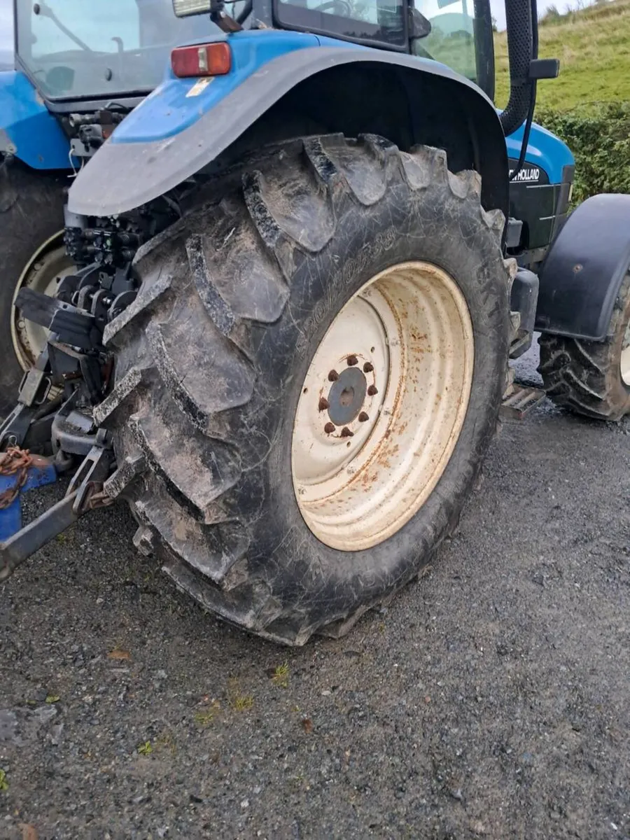 BKT Agri max 520 70 R38 Tyres - Image 1
