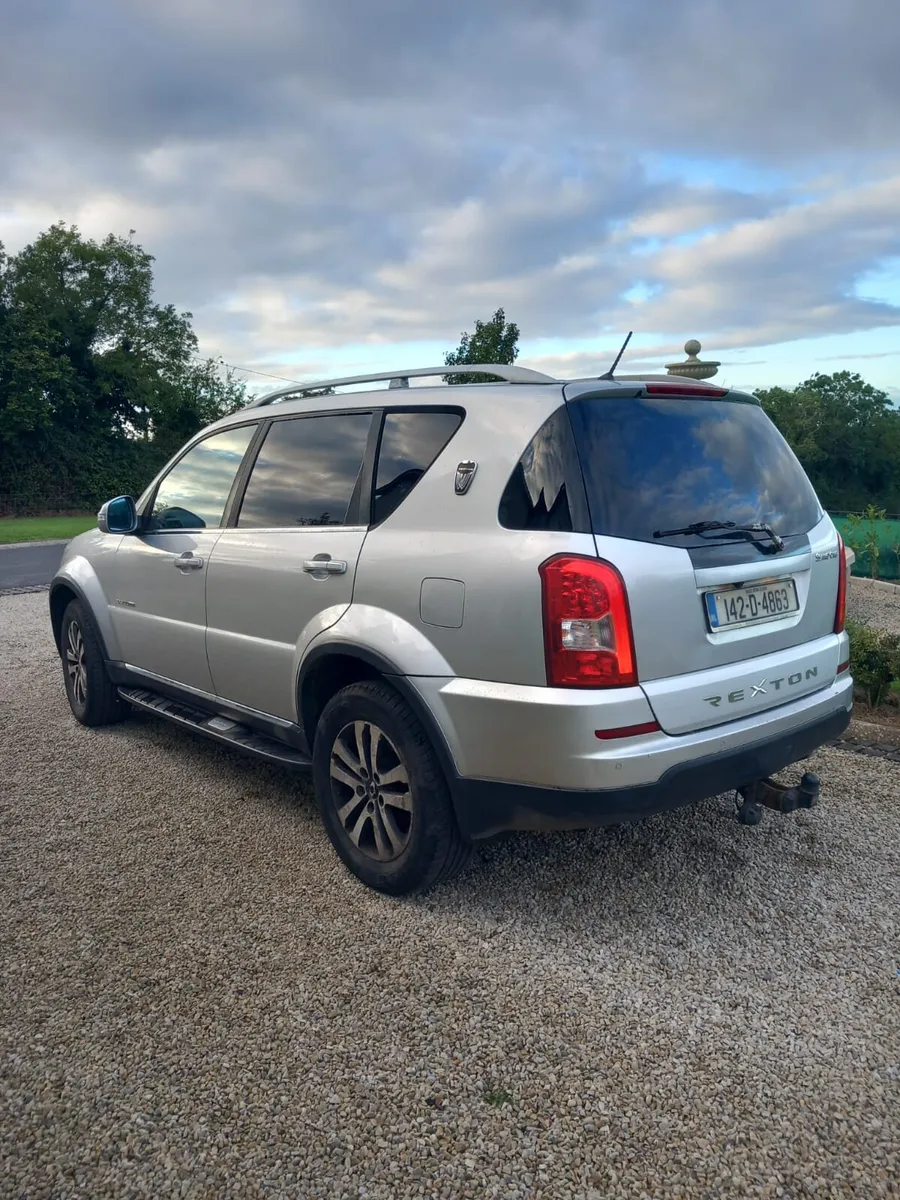 Ssangyong Rexton Jeep - Image 2