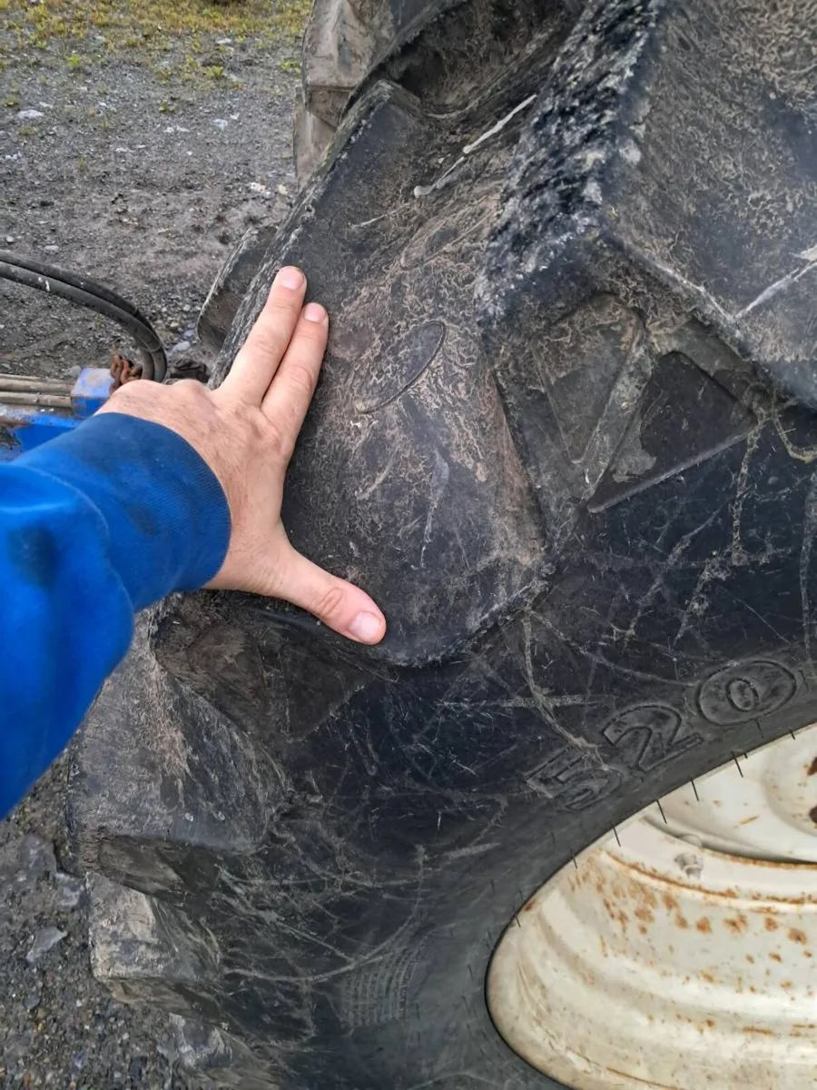 BKT Agri max 520 70 R38 Tyres - Image 4