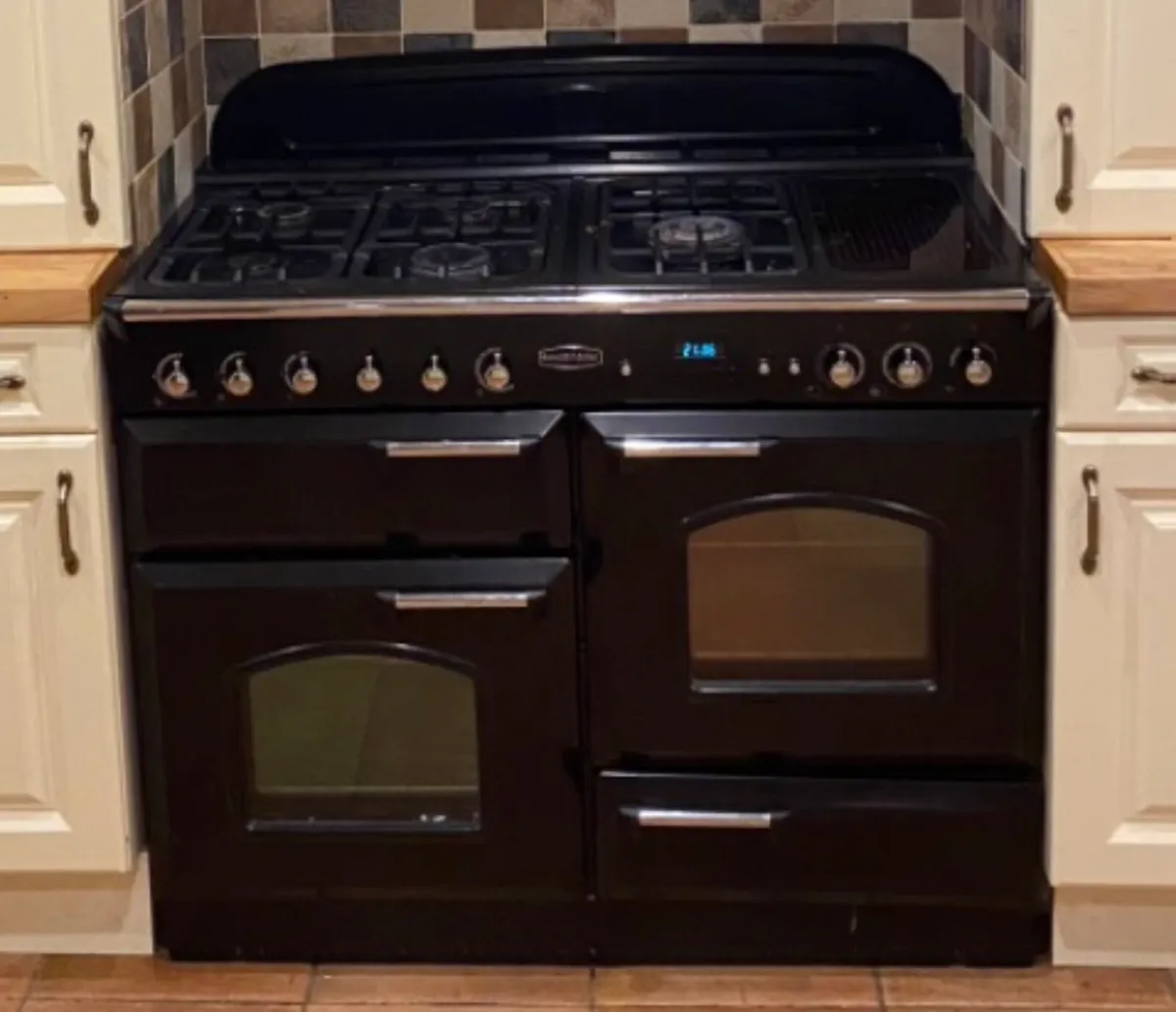 Classic 110 Dual Fuel Rangemaster - Image 1