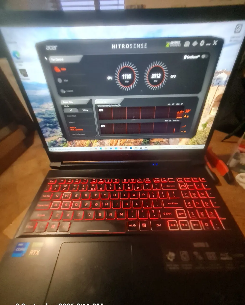 Laptop - Image 1