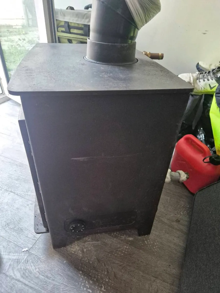 18kw stove, granite slab and custom made mantle - Image 4
