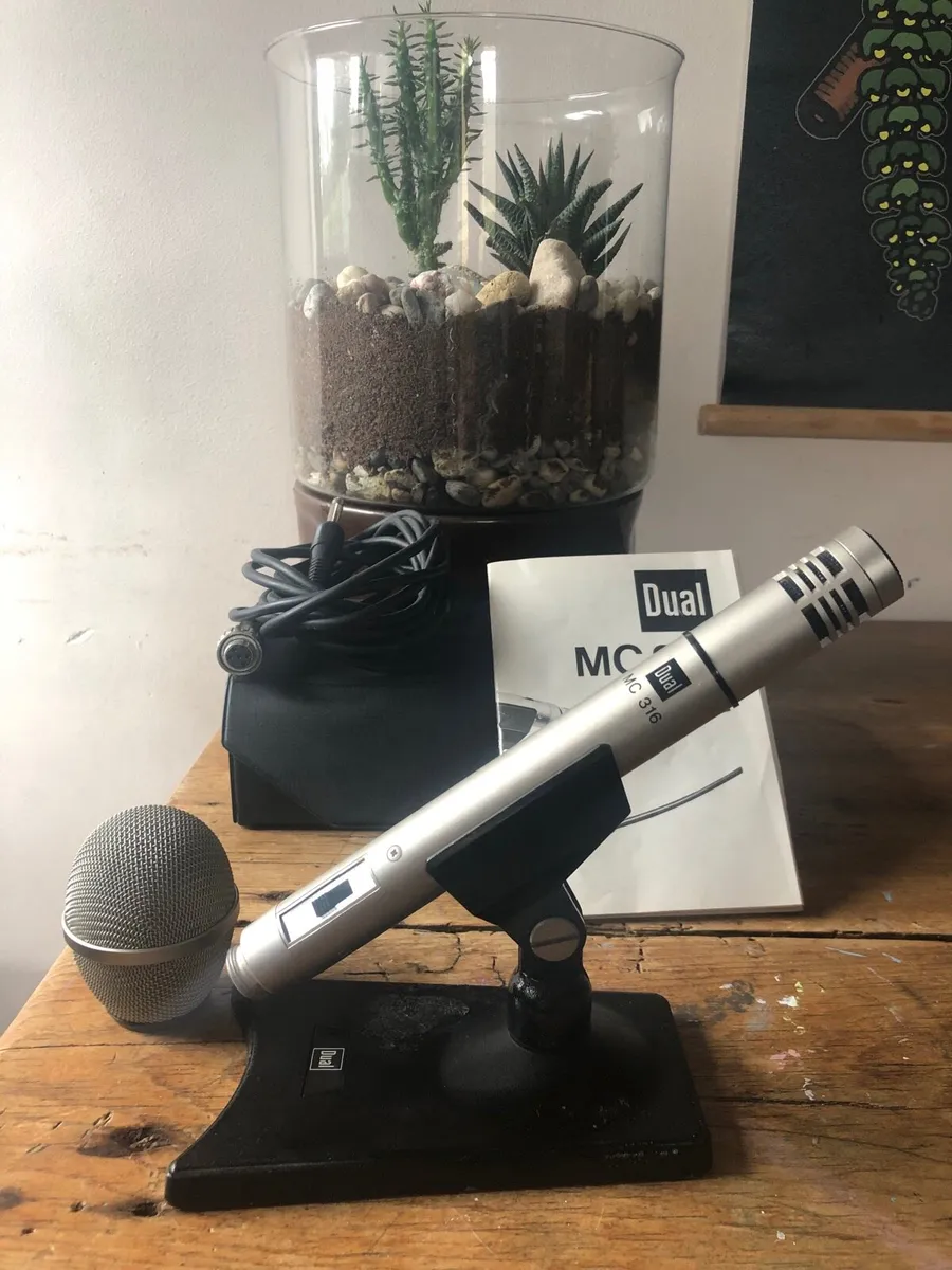 Microphone - Image 1