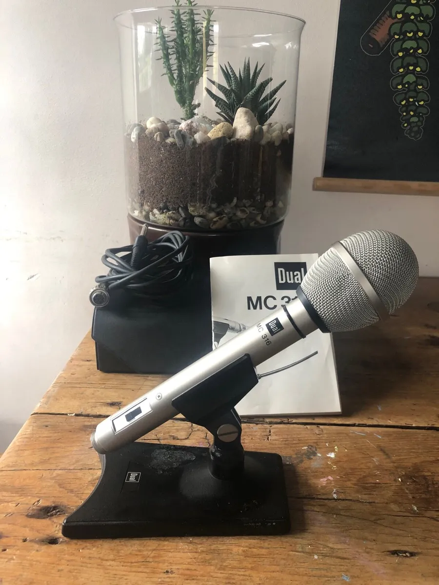 Microphone - Image 2