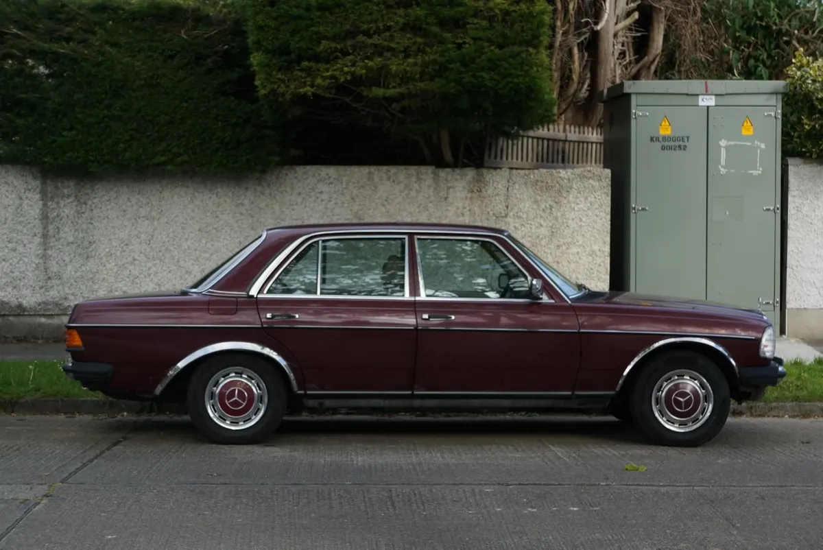 Mercedes-Benz Other 1985 - Image 1