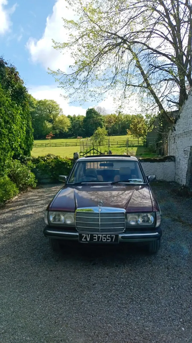 Mercedes-Benz Other 1985 - Image 2