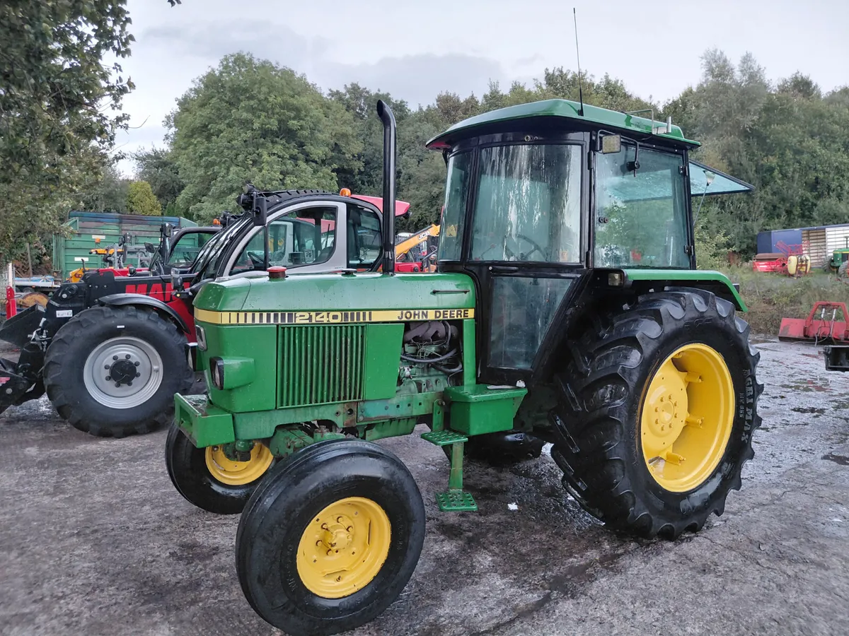 John Deere 2140 - Image 3