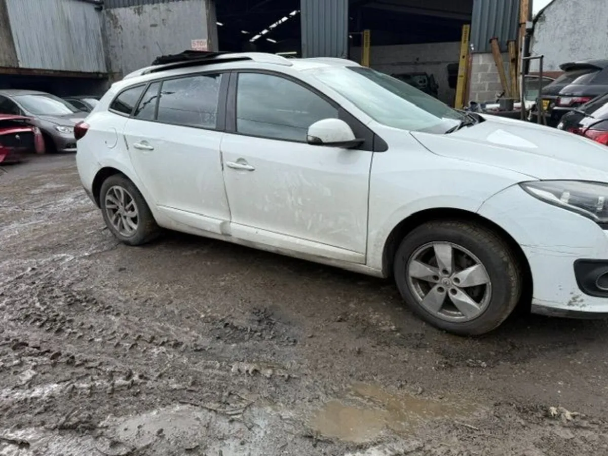 2015 RENAULT MEGANE 1.5L-D - Image 3