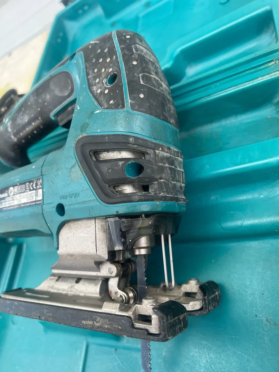 Jig Saw Jigsaw 230 volt Makita 4350 - Image 4
