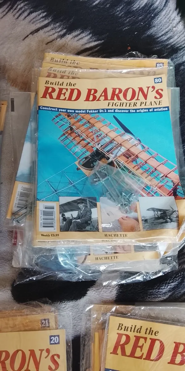 Build red baron plane - Image 3