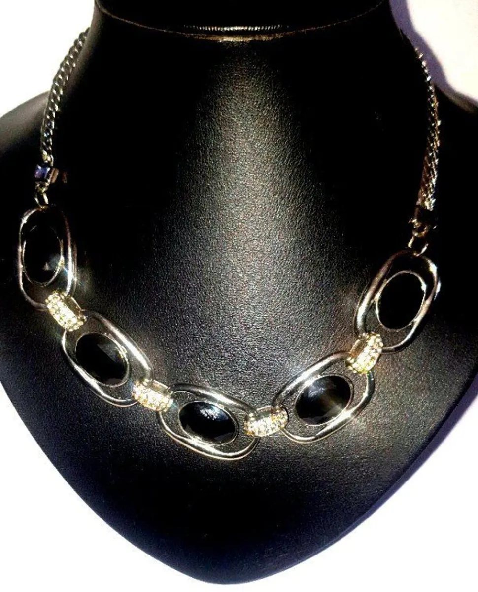 Vintage Black Oval Statement Necklace (Adjustable) - Image 1