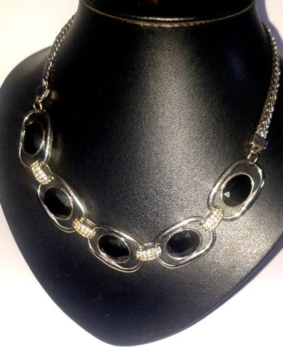 Vintage Black Oval Statement Necklace (Adjustable) - Image 2