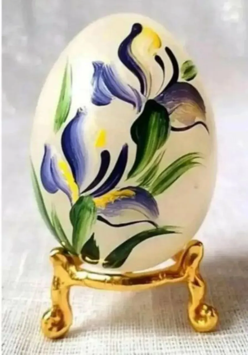 Vintage Authentic Italian White Stone Egg - Image 4