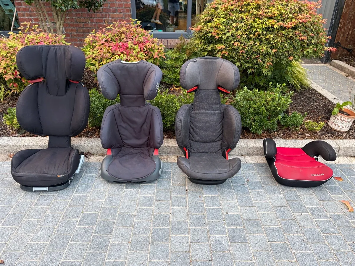 Car Seats - Image 1