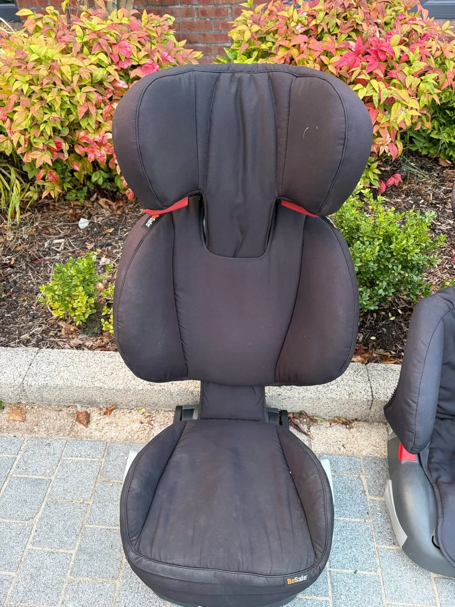 Car Seats - Image 2