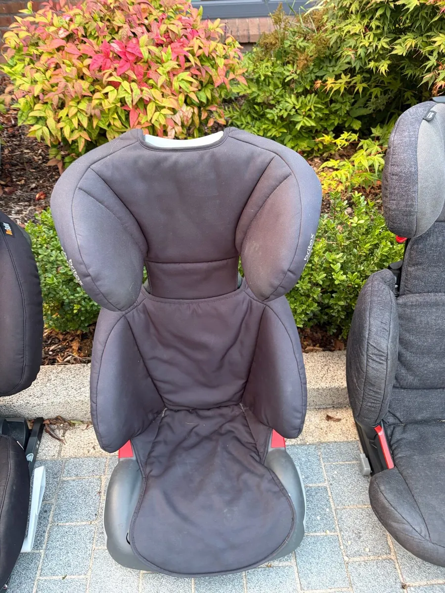 Car Seats - Image 4