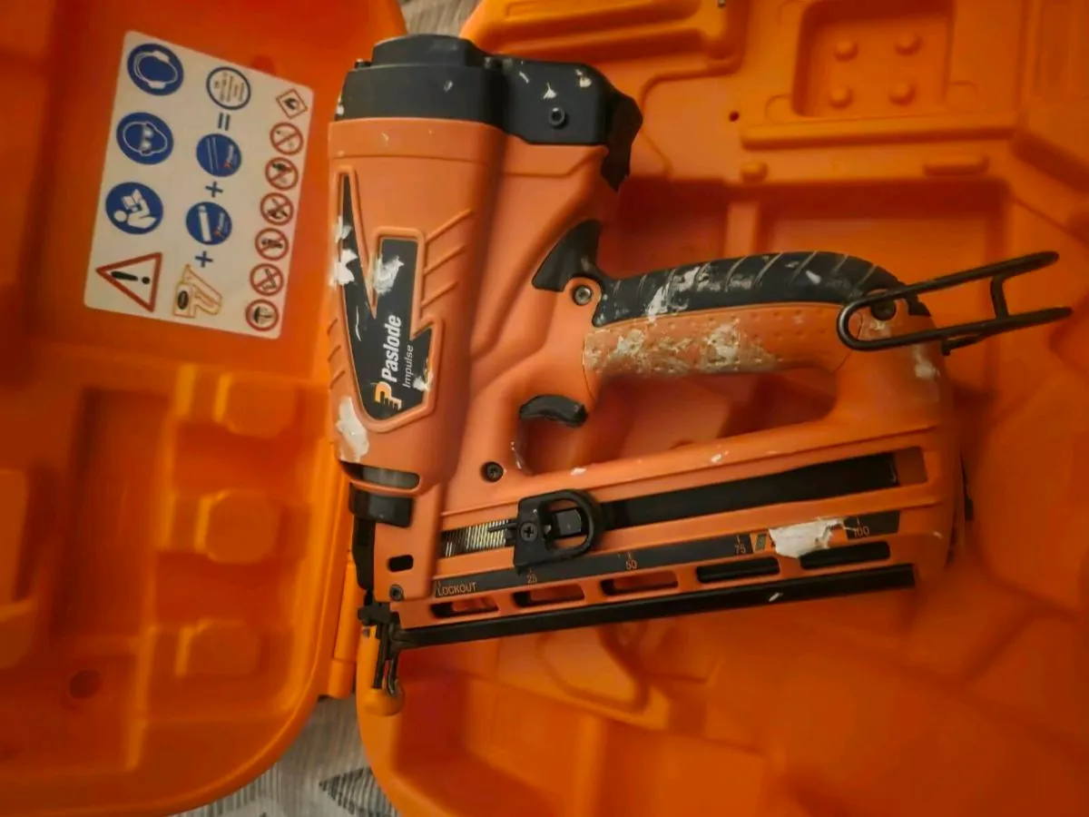 Carpentry Tools - Image 2