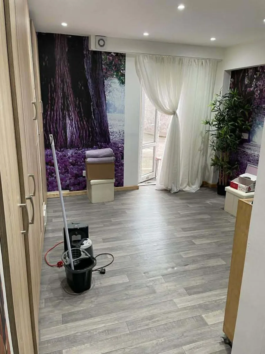 Beauty  Space for rent - Image 2