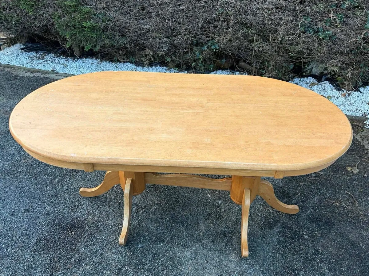 oval oak kitchen table - Image 4
