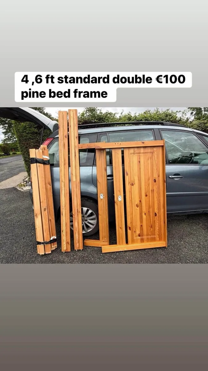 Double bed frame 4,6 fr €100 - Image 1