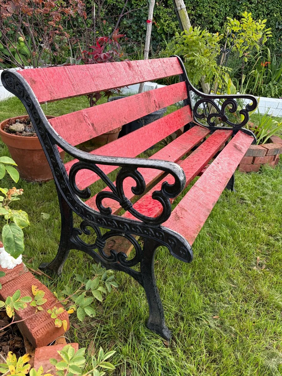 cast iron garden bench - Image 1