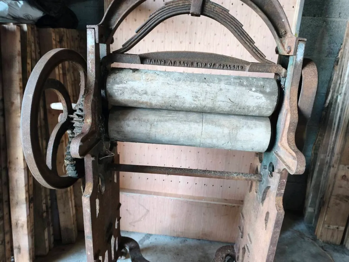 Clothe mangle - Image 4
