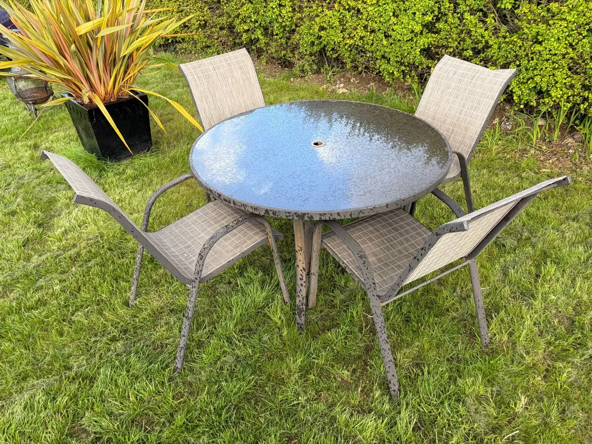 garden table + 4 chairs set - Image 2