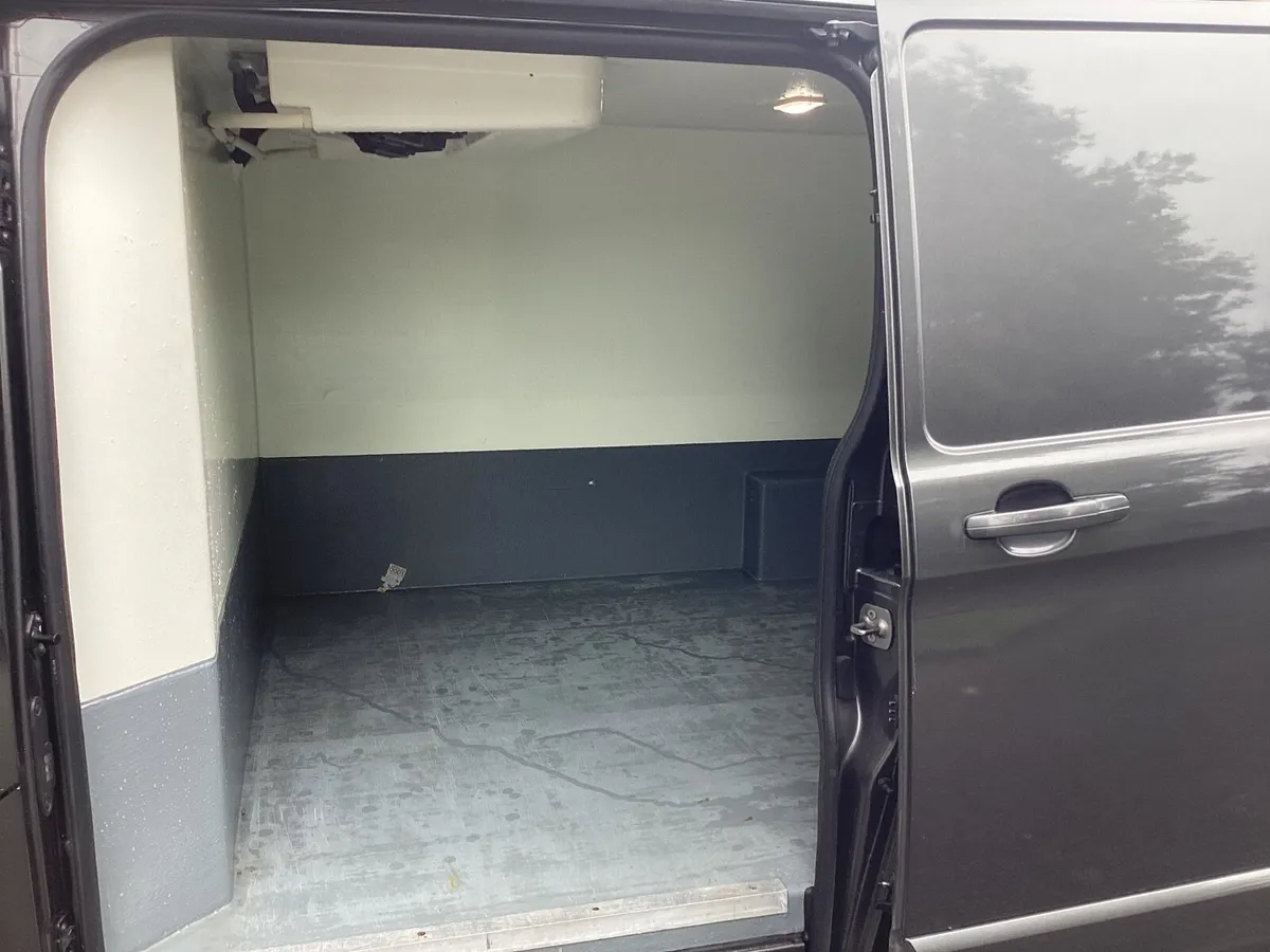 Ford Transit Custom 2021 - Image 3