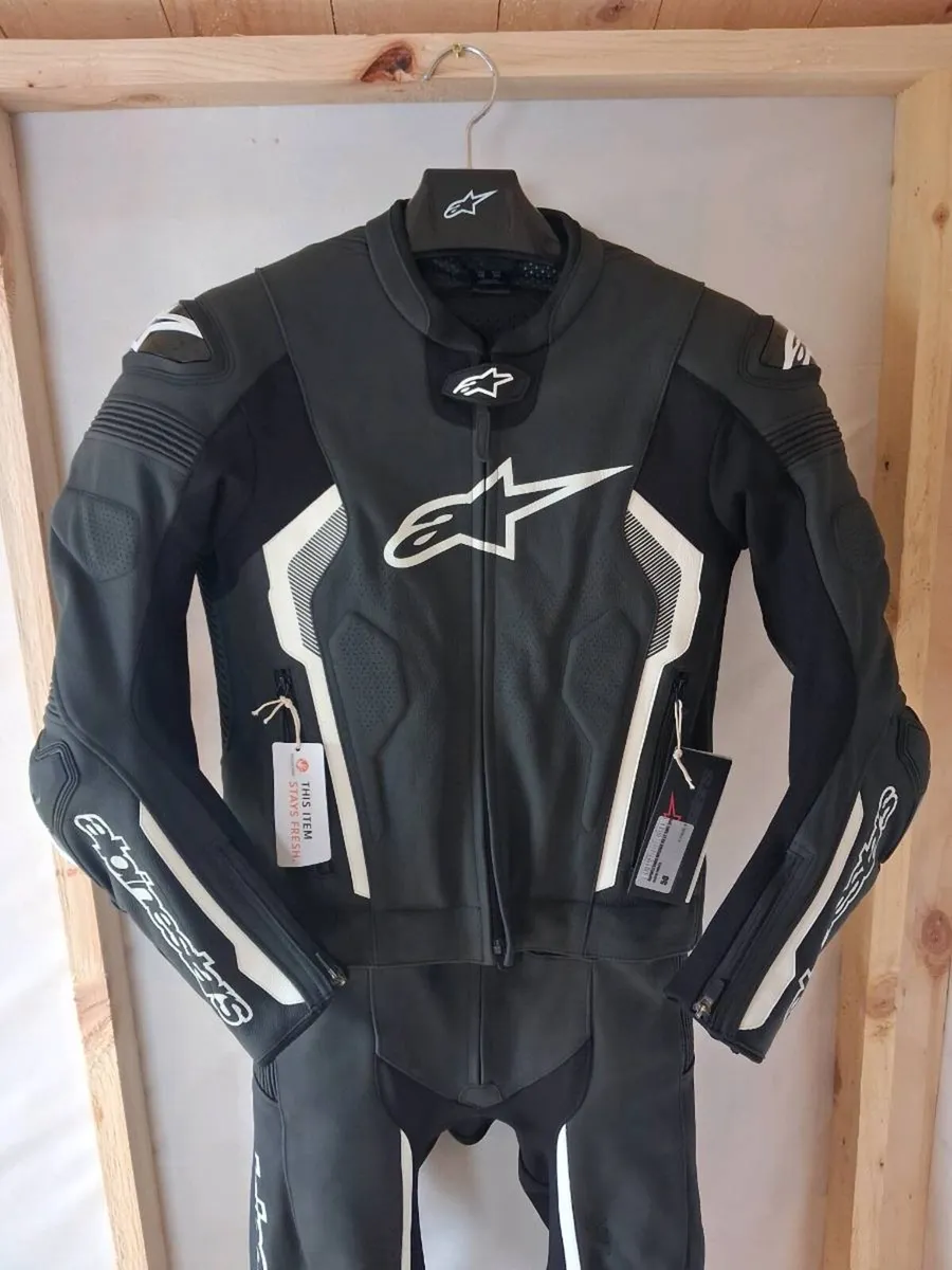 Alpinestars Missile V2 2 Piece Suit (Brand New) - Image 1