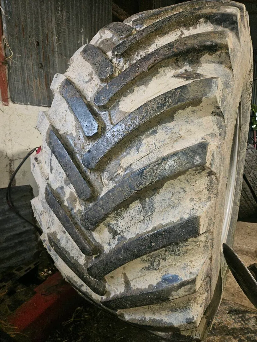 Agri tyres bkt/puncture repairs - Image 2