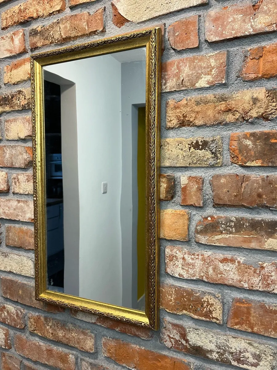 Vintage mirror - Image 1