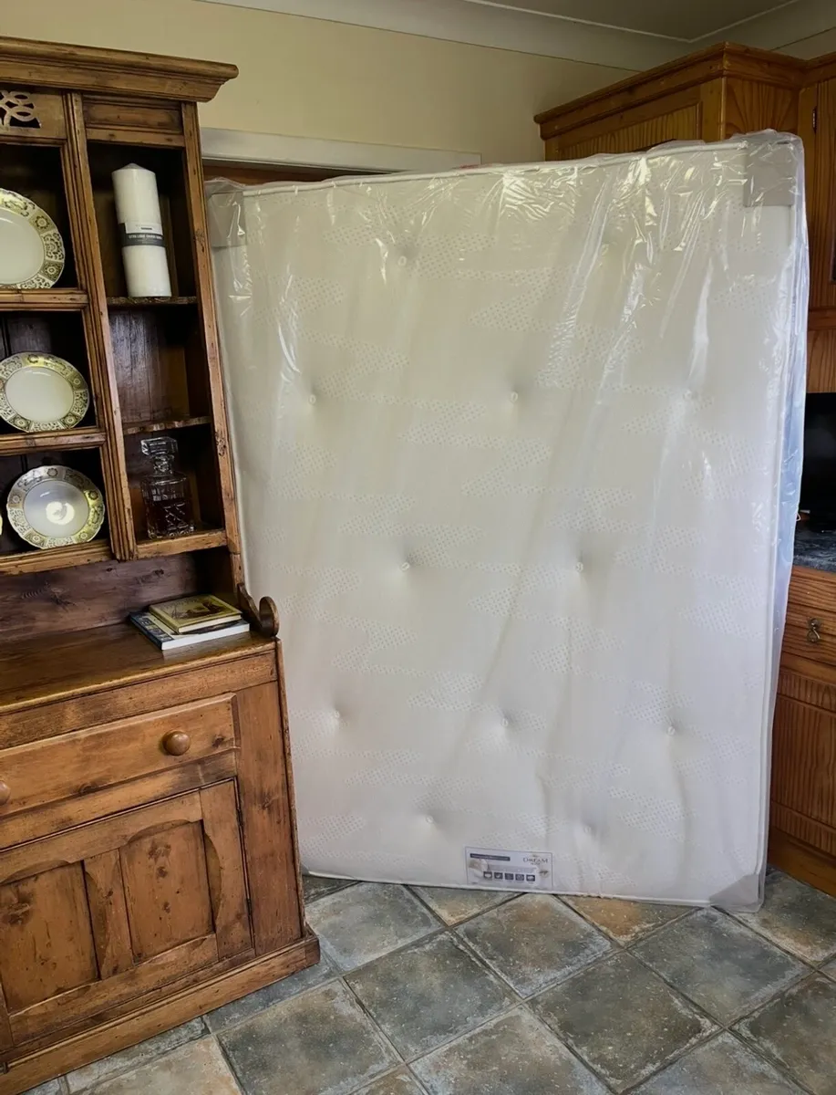 New Mattress - Image 4