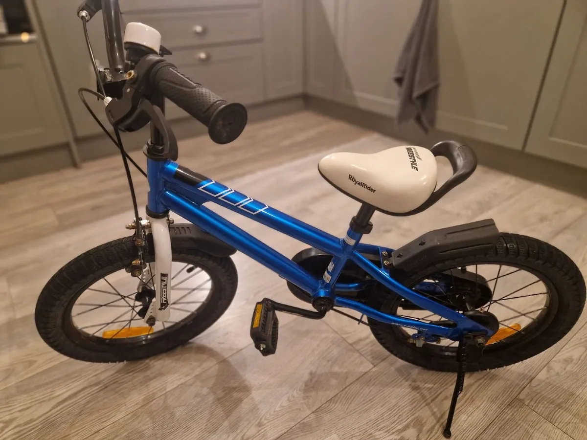 16' Freestyle bike - Image 1