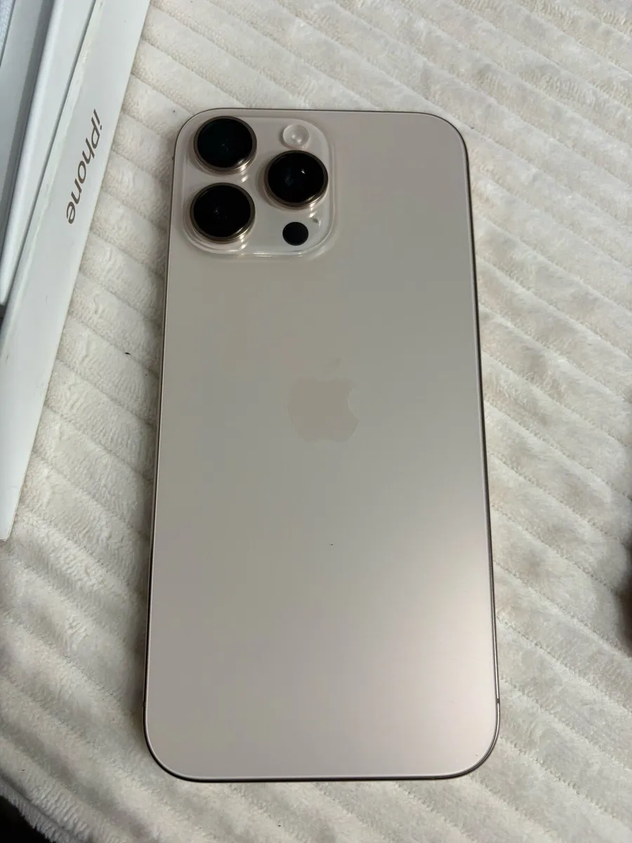 Phone - Image 4