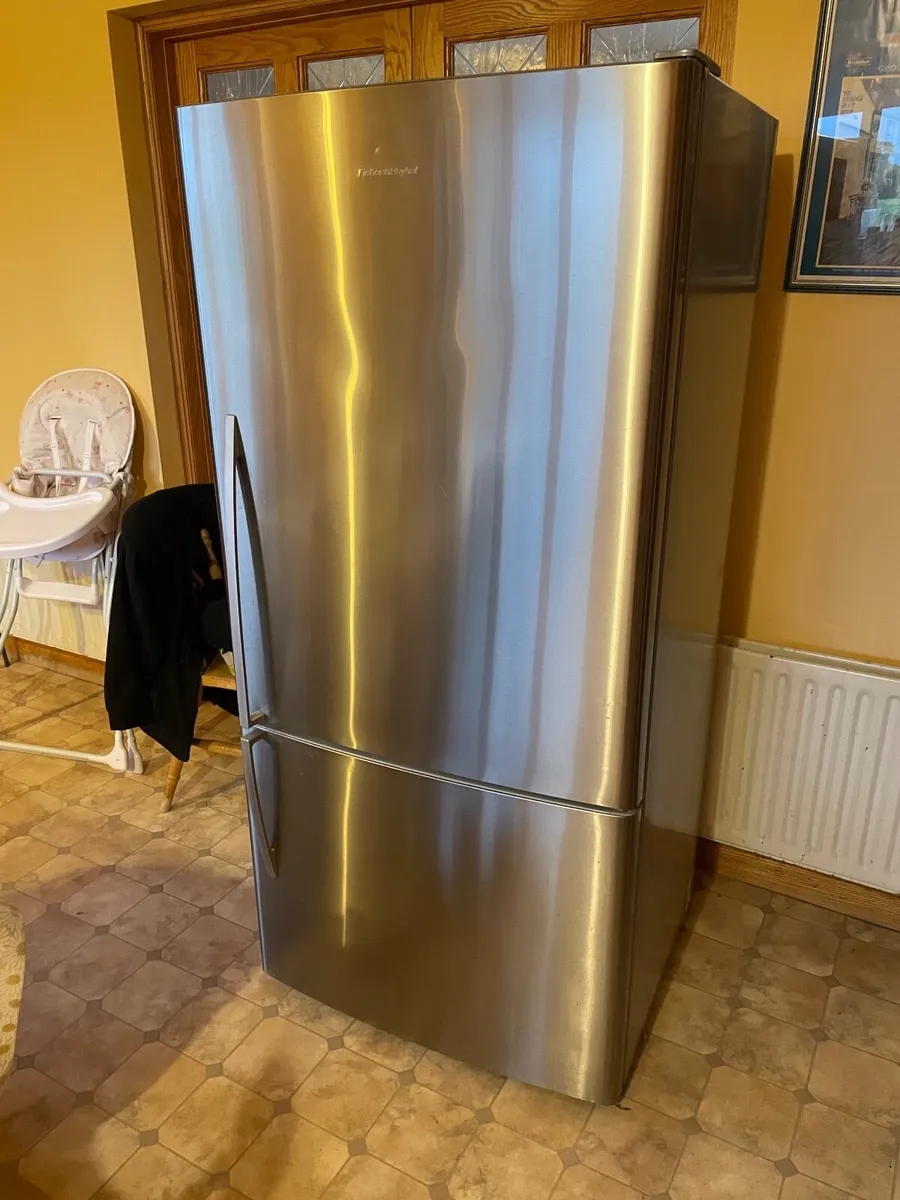 Fridge freezer - Image 2
