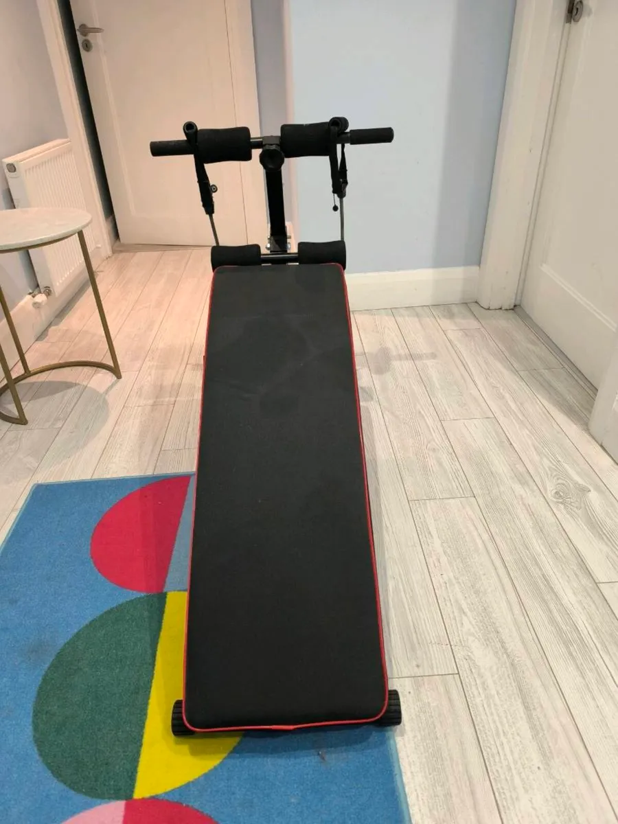Workout bench - Image 1
