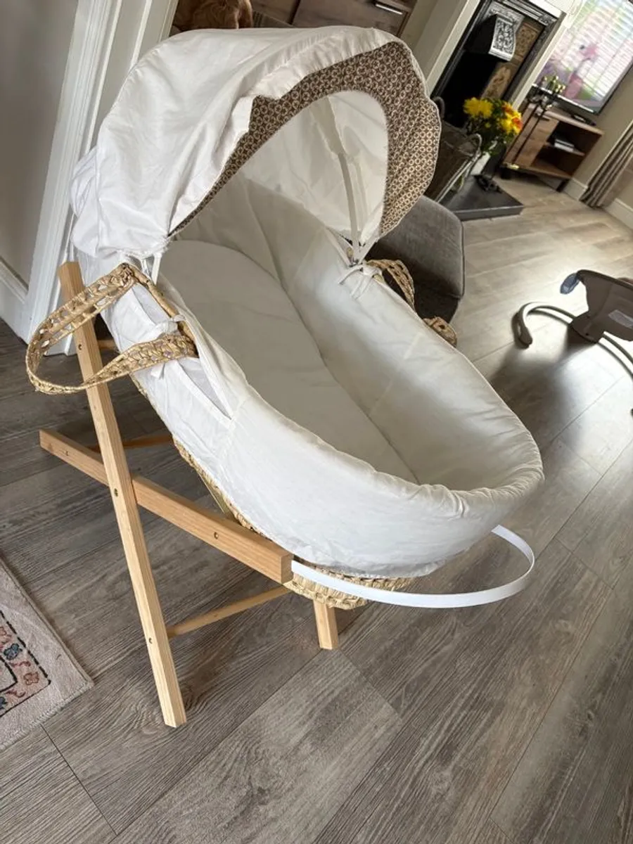 Moses basket - Image 2
