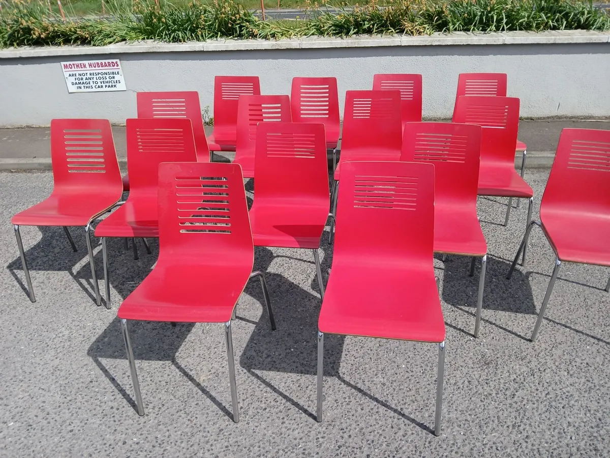 Chairs 💺 💺 💺 💺 💺  lot of (6)..delivered - Image 2