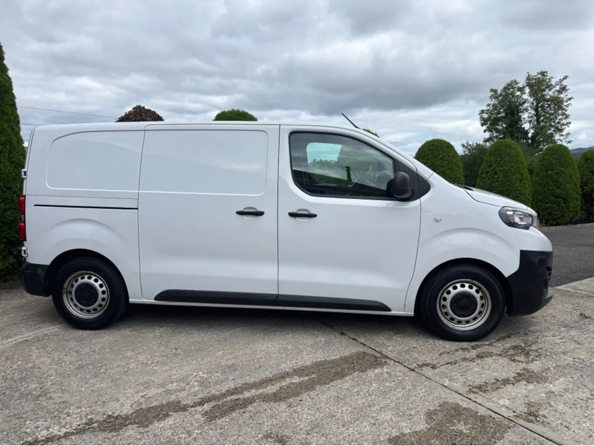 Peugeot Expert PROFESSIONAL STD 1.5 HD - Image 3