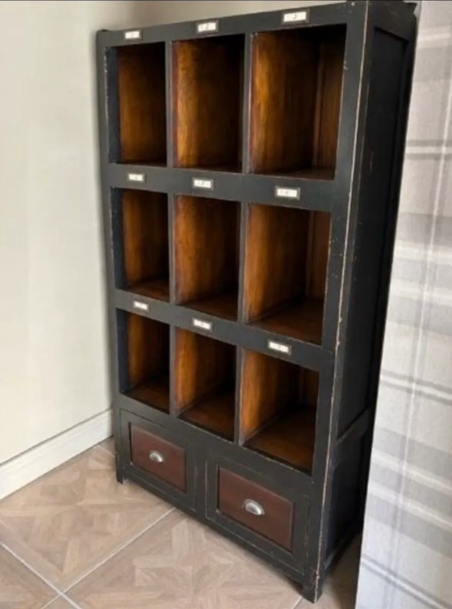 Desk and bookcase - Image 2