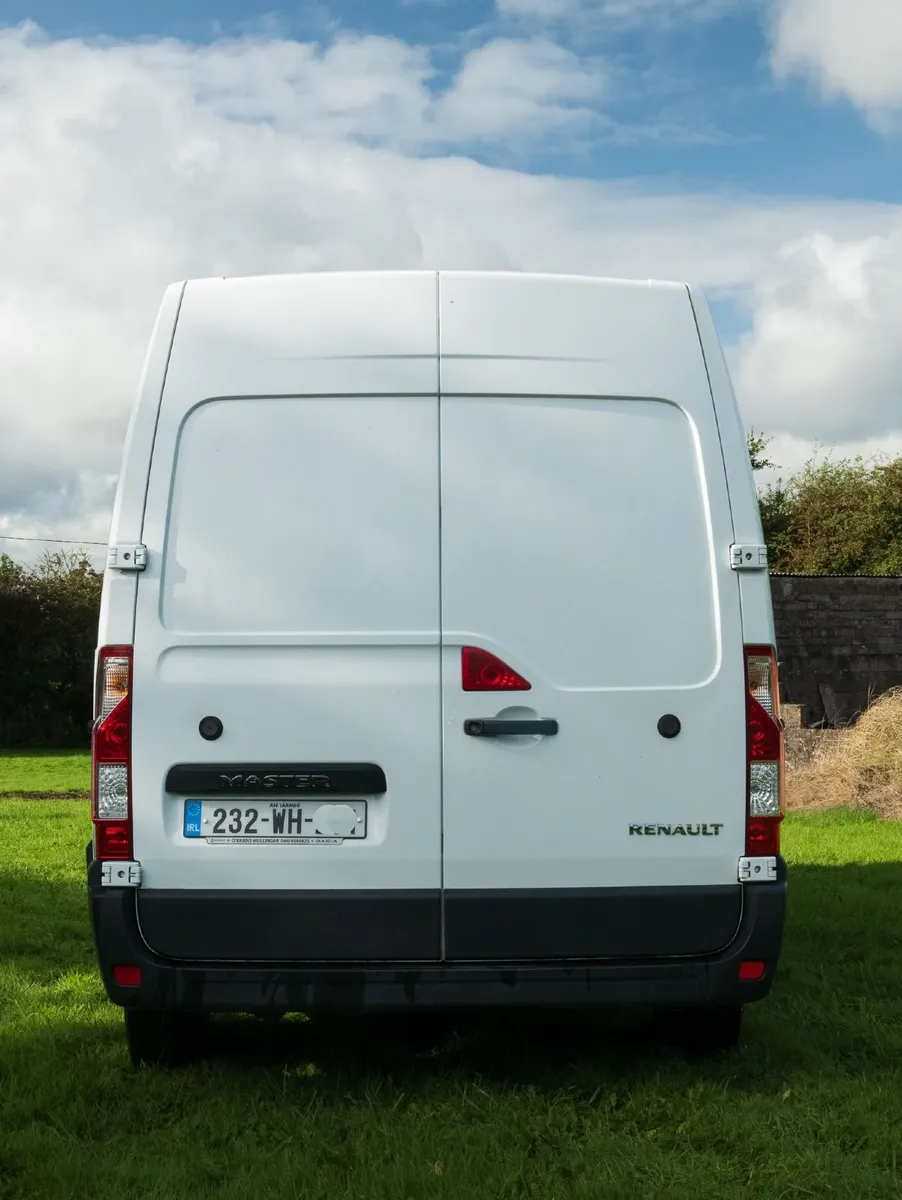 2023 Renault Master LM35 LWB High Roof 150bhp - Image 3