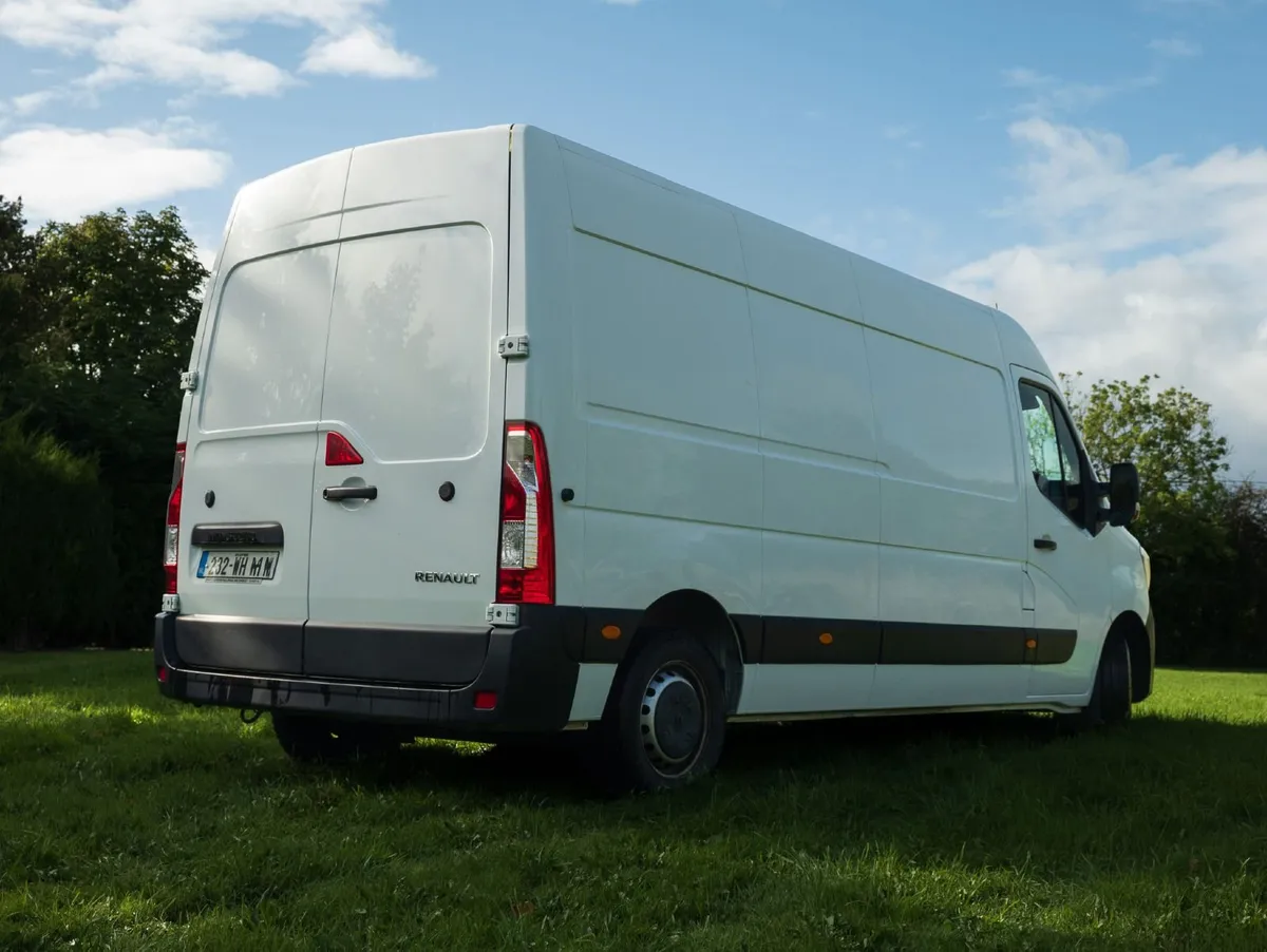 2023 Renault Master LM35 LWB High Roof 150bhp - Image 4